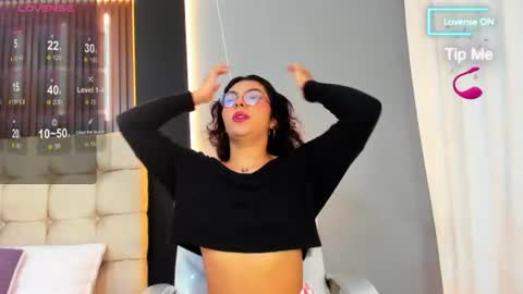      online show from June 25, 2:32 pm
