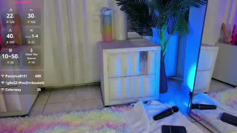 Snapshot of amara_lunee chatting on June 25, 5:23 am AMARA online show from June 25, 5:23 am