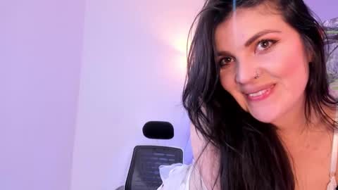 Amara Vega  online show from February 1, 7:47 am