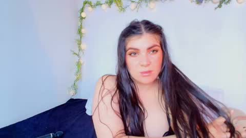 Amara Vega  online show from May 13, 3:53 pm