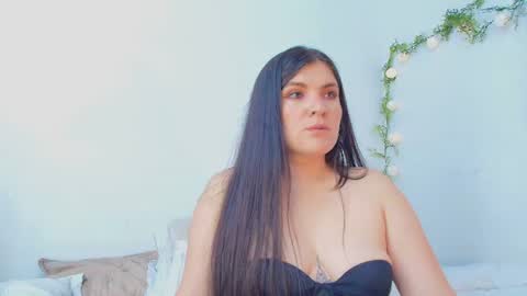 Amara Vega  online show from June 28, 1:06 pm