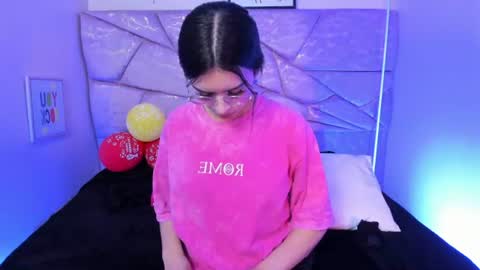 amara velle  online show from June 30, 12:17 pm