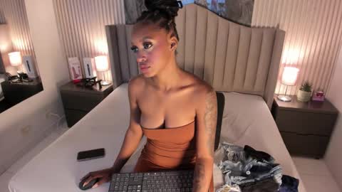 Amara online show from February 8, 3:43 am