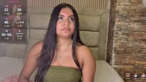 amarahanks_ online show from December 14, 8:57 pm