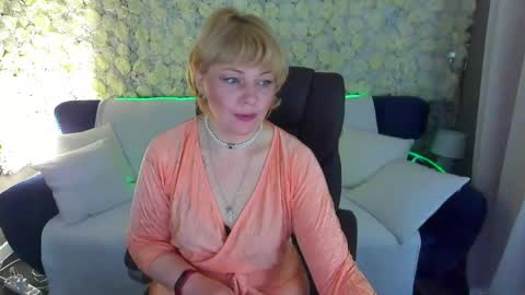 Sofia online show from May 10, 6:57 pm