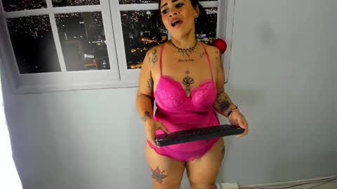 amarantha_hans online show from February 13, 10:33 pm