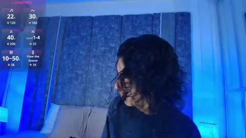 Emily online show from December 15, 11:14 am