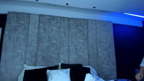 Snapshot of amarettho chatting on March 18, 11:02 am Emily online show from March 18, 11:02 am