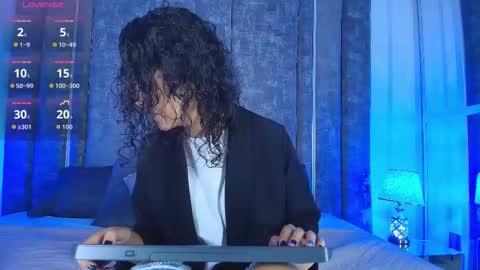 Snapshot of amarettho chatting on March 22, 10:40 am Emily online show from March 22, 10:40 am