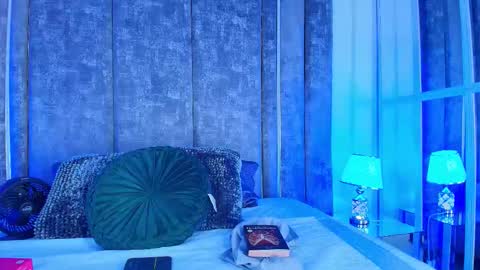 Snapshot of amarettho chatting on March 26, 11:05 am Emily online show from March 26, 11:05 am