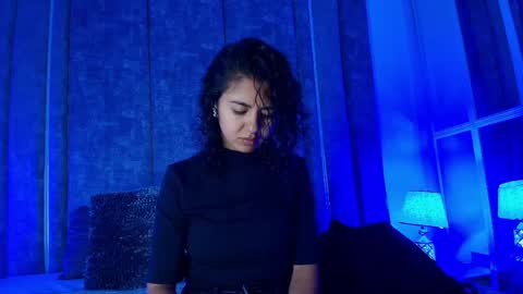 Snapshot of amarettho chatting on March 27, 11:10 am Emily online show from March 27, 11:10 am