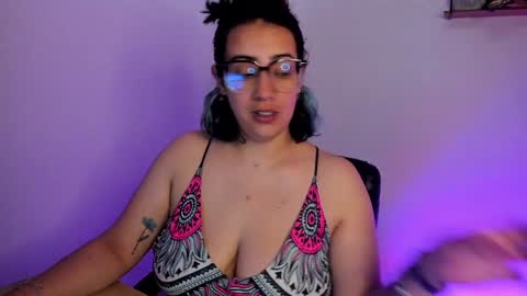  Katt   online show from December 9, 9:37 pm