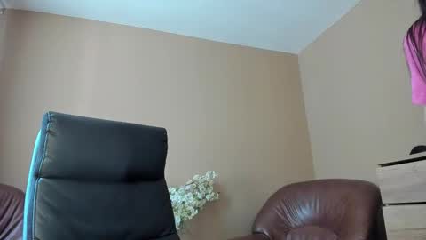 amateur_fitbabex online show from February 3, 7:24 am