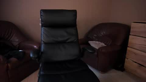 amateur_fitbabex online show from February 7, 7:45 am