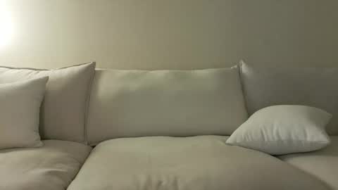 amaya_floress online show from March 3, 4:18 am