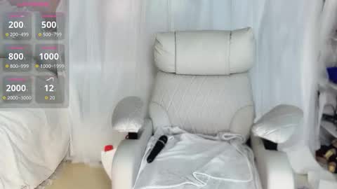 yooo online show from March 8, 3:27 pm