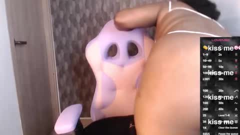 amayaetthan101cm iam MELANIpls say hello I like to chat with you. online show from January 8, 11:10 am