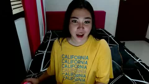 AmayaIsabella online show from October 5, 12:25 pm