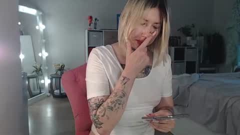 Malina online show from August 5, 3:48 pm