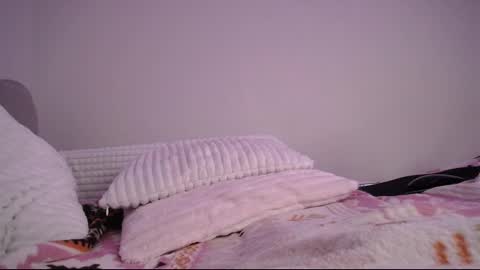 Snapshot of amazing_agness chatting on March 10, 8:48 am amazing_agness online show from March 10, 8:48 am