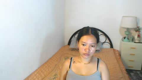 amazing_hazelnut online show from June 21, 10:51 am