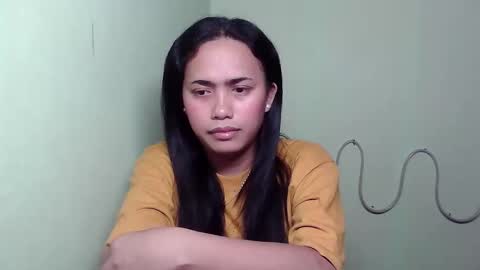 YELLA online show from December 21, 3:13 am