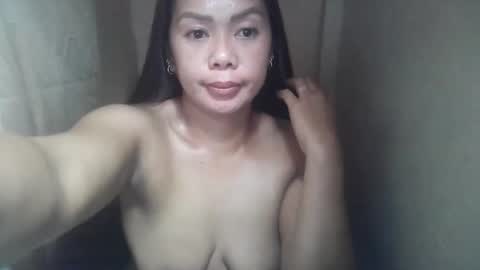 Snapshot of amazingass4u chatting on May 12, 10:51 pm SizzlingAss4u online show from May 12, 10:51 pm