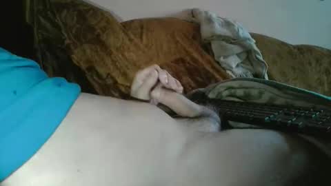 amazingcuteboy845 online show from October 18, 1:30 am