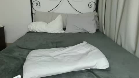 amazingsexygirl online show from February 3, 2:53 am