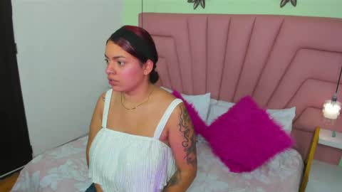 ambar85 online show from April 1, 11:22 am