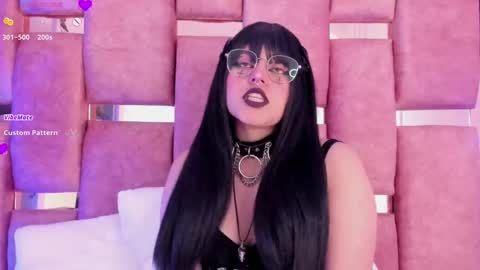   online show from September 23, 7:06 pm