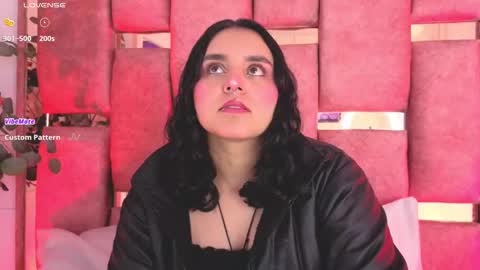   online show from November 12, 7:24 pm