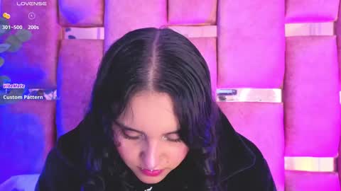   online show from November 13, 6:29 pm