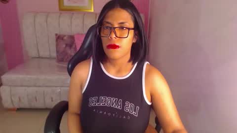 Ambar online show from February 8, 3:10 am