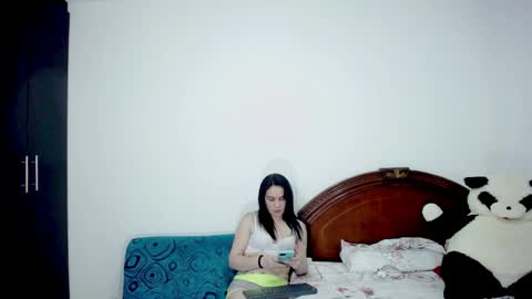 Ambar  Jackson online show from May 11, 4:04 pm