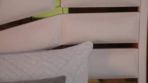 Julieta  online show from March 27, 11:43 am