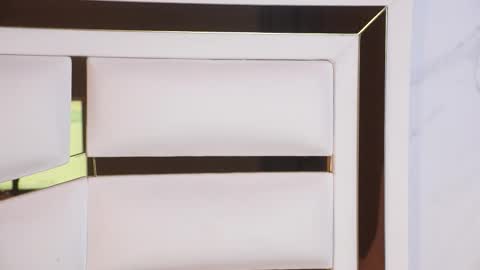 Julieta  online show from March 29, 11:43 am