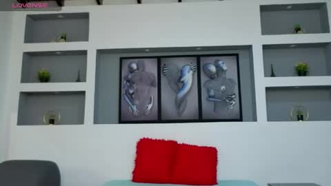 Ambar  online show from May 5, 12:46 pm