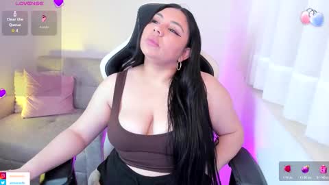 Snapshot of ambar_wells chatting on October 21, 4:41 pm ana online show from October 21, 4:41 pm