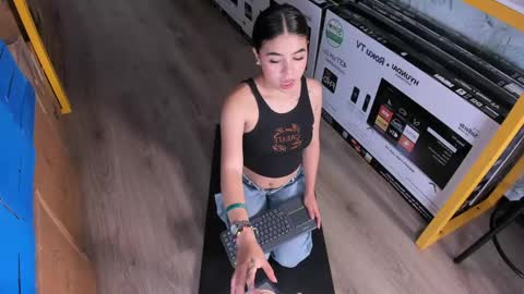 Ambarina  online show from May 7, 11:37 am