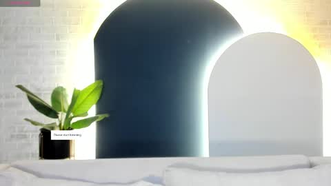 Ambar  online show from May 10, 11:26 am