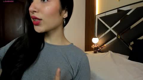 Ambar Ross online show from February 7, 12:42 pm