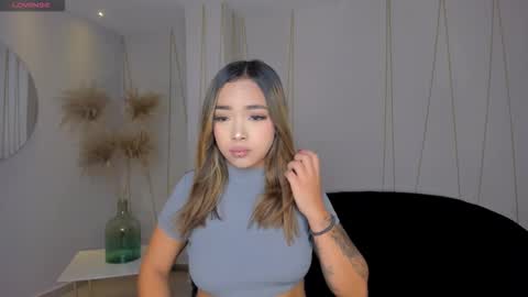 ambarowens online show from January 18, 11:41 pm