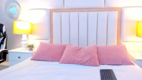 AmbarSantany  online show from November 22, 9:58 pm