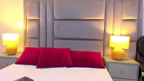 AmbarSantany  online show from March 15, 12:27 am