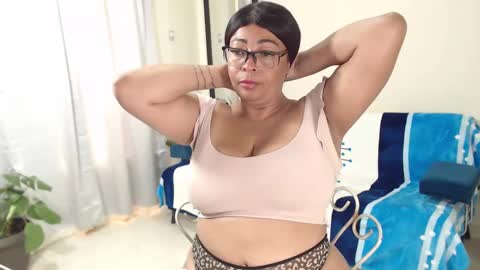  Amber Sofhia  online show from January 22, 8:17 pm