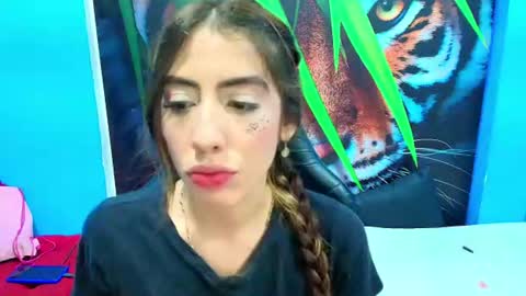 Snapshot of ambel_rose chatting on July 2, 3:06 am ambel_rose online show from July 2, 3:06 am