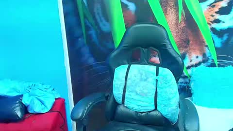 Snapshot of ambel_rose chatting on July 3, 1:23 am ambel_rose online show from July 3, 1:23 am