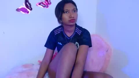 Snapshot of amber__777 chatting on October 15, 12:44 am amber__777 online show from October 15, 12:44 am