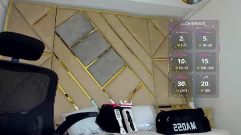 Amber  online show from October 12, 3:44 pm